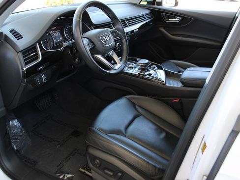 Used 2019 Audi Q7 3.0T Premium w/ Convenience Package AWD/4WD image 23