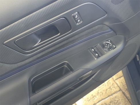 Used 2025 Ford Mustang Dark Horse image 19