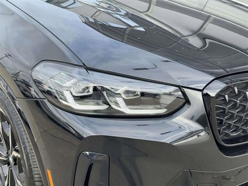 Certified 2023 BMW X4 xDrive30i w/ M Sport Package image 9