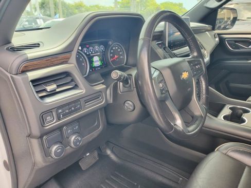Used 2021 Chevrolet Tahoe Premier RWD image 10