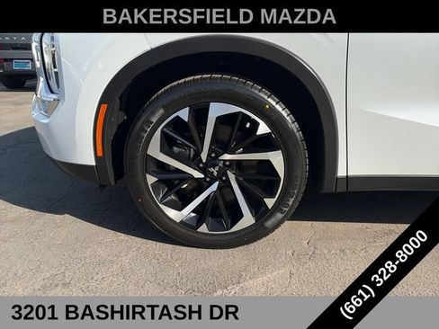 Used 2024 Mitsubishi Outlander SE AWD/4WD image 18