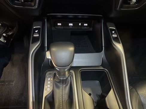 Certified 2023 Kia Sorento S w/ Panoramic Sunroof Package image 13