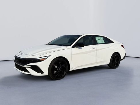 New 2026 Hyundai Elantra Sport FWD image 7