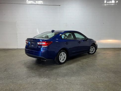 Used 2017 Subaru Impreza 2.0i Premium w/ Popular Package #1 AWD/4WD image 3