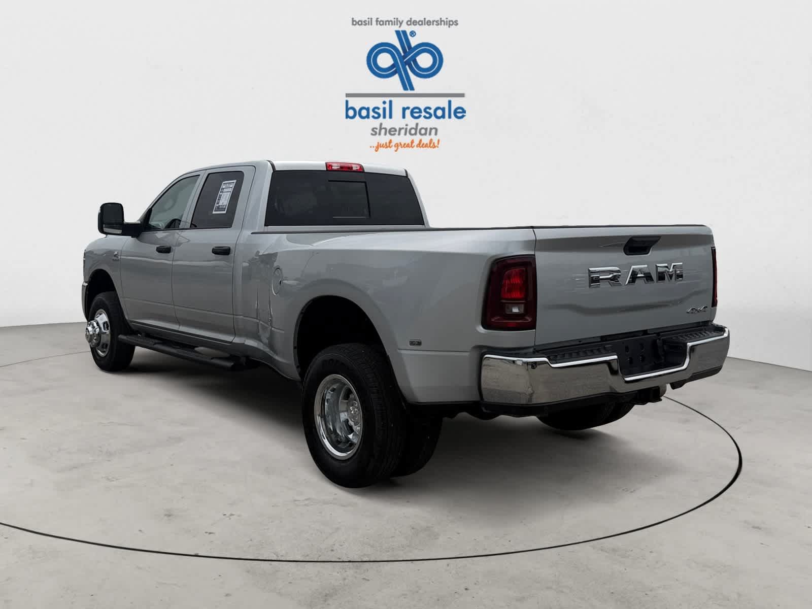 Used 2026 RAM 3500 Tradesman AWD/4WD image 5