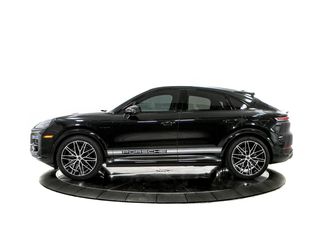 Used 2025 Porsche Cayenne Turbo AWD/4WD video 2