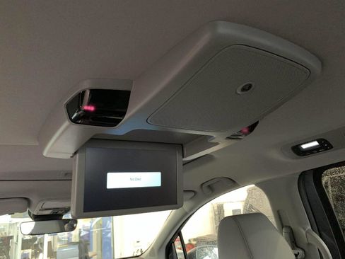 Used 2023 Honda Odyssey Touring image 45