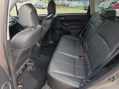 Used 2018 Subaru Forester 2.0XT Touring AWD/4WD image 12