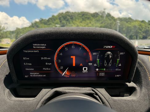 Used 2021 McLaren 720S Performance RWD image 31