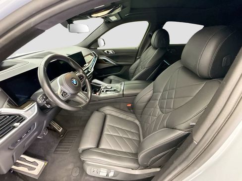 Used 2024 BMW X6 xDrive40i w/ Premium Package AWD/4WD image 18
