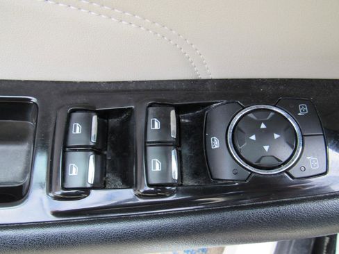 Used 2020 Ford Edge Titanium w/ Equipment Group 301A AWD/4WD image 10