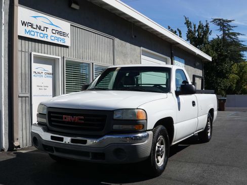Used 2003 GMC Sierra 1500 W/T image 1