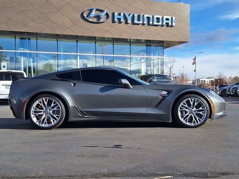 Used 2016 Chevrolet Corvette Z06 w/ Z07 Performance Package image 2