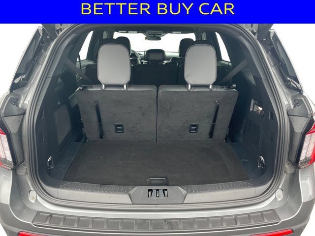 New 2026 Ford Explorer ST-Line w/ ST-Line Street Pack AWD/4WD image 5