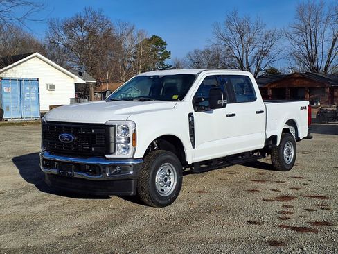 New 2026 Ford F250 XL w/ XL Driver Assist Package image 7