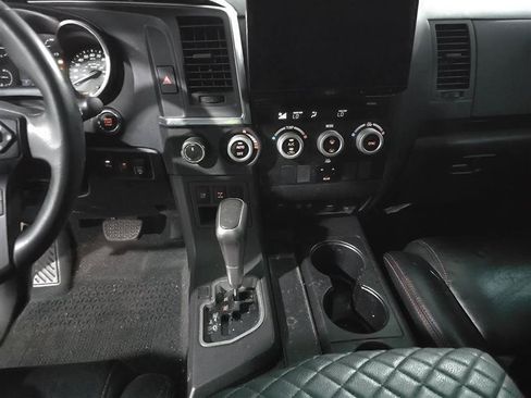 Used 2022 Toyota Sequoia TRD Sport AWD/4WD image 14