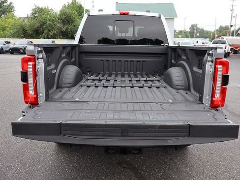 Used 2024 Ford F350 Lariat w/ Lariat Ultimate Package AWD/4WD image 18