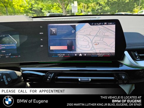 Used 2025 BMW X1 xDrive28i w/ Technology Package AWD/4WD image 30