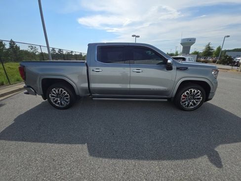Used 2026 GMC Sierra 1500 Denali Ultimate AWD/4WD image 5