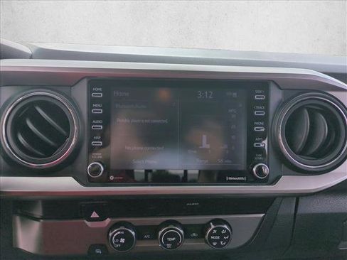 Used 2022 Toyota Tacoma SR5 image 15