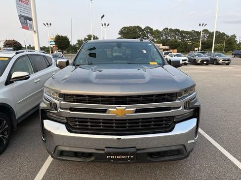 Used 2021 Chevrolet Silverado 1500 LT w/ Convenience Package II AWD/4WD image 7