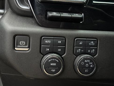 Used 2023 Chevrolet Silverado 1500 LTZ w/ Technology Package AWD/4WD image 22