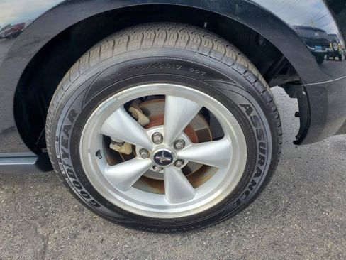 Used 2007 Ford Mustang Convertible RWD image 23