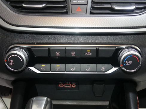 Used 2024 Nissan Altima 2.5 SR image 36