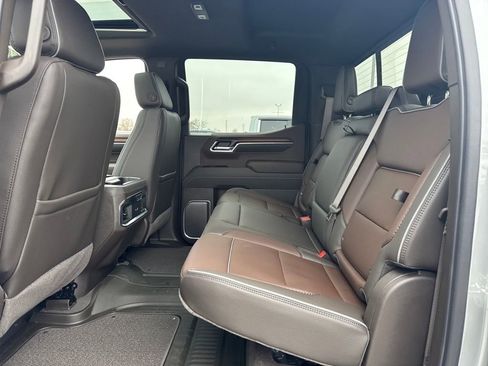 New 2026 GMC Sierra 1500 Denali w/ Denali Reserve Package image 14