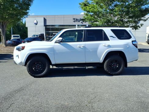 Used 2024 Toyota 4Runner TRD Off-Road Premium w/ Moonroof Package AWD/4WD image 16