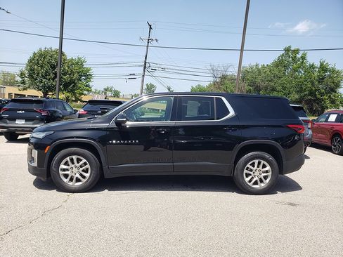 Used 2023 Chevrolet Traverse LS w/ Safety Package AWD/4WD image 8