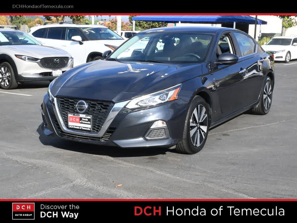 Used 2021 Nissan Altima 2.5 SV FWD image 1