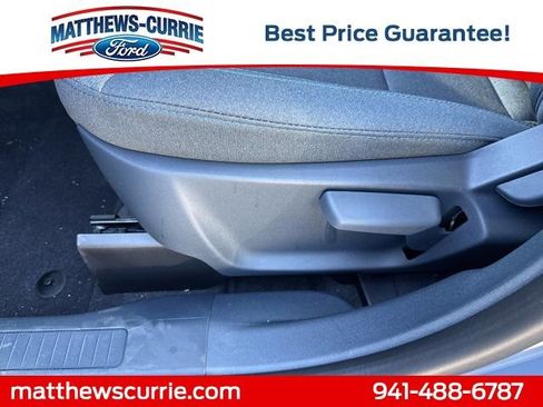 New 2026 Ford Maverick XLT image 10