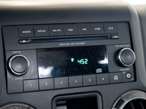 Used 2012 Jeep Wrangler Sport AWD/4WD image 19