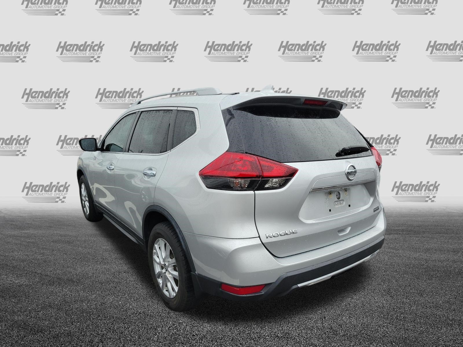 Used 2020 Nissan Rogue S w/ Special Edition Package FWD image 8