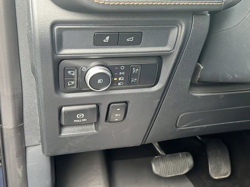 Used 2022 Ford Expedition Platinum image 15