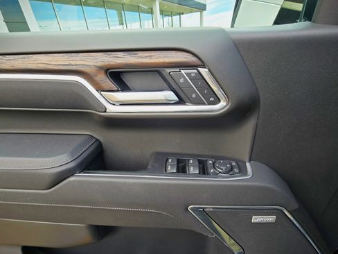 New 2026 GMC Sierra 1500 SLT w/ SLT Premium Plus Package image 32