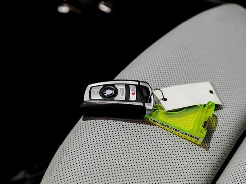 Used 2017 BMW M6 Coupe image 51