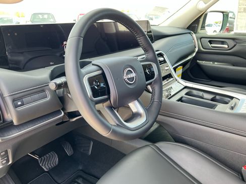 New 2025 Nissan Armada SV image 15