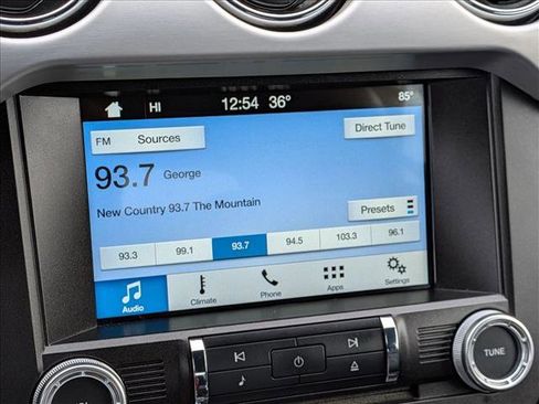 Used 2016 Ford Mustang Premium image 13