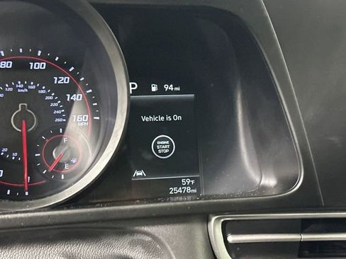 Used 2023 Hyundai Elantra SEL image 18