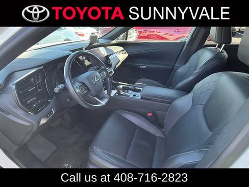Used 2024 Lexus RX 350 FWD w/ Technology Package image 5
