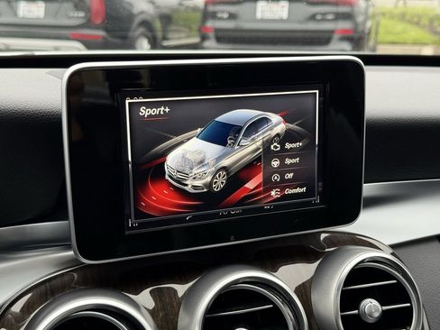 Used 2018 Mercedes-Benz C 300 4MATIC Sedan w/ Premium Package image 5