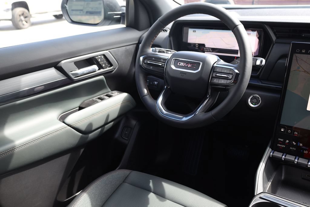 New 2027 GMC Terrain AT4 w/ Convenience Package III AWD/4WD image 21