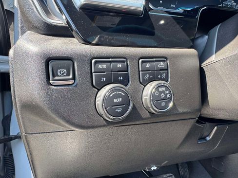 Used 2024 Chevrolet Silverado 2500 LTZ w/ LTZ Plus Package image 31