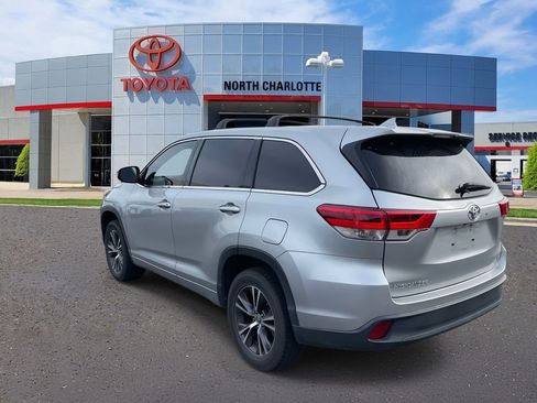 Used 2018 Toyota Highlander Plus image 7