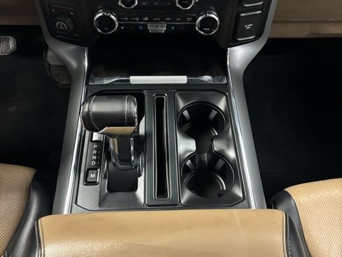 Used 2021 Ford F150 Lariat w/ Equipment Group 502A High image 17