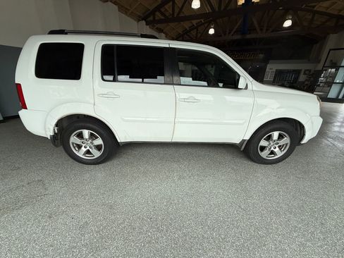 Used 2010 Honda Pilot EX-L image 7