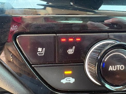 Certified 2023 Honda Accord Touring image 20