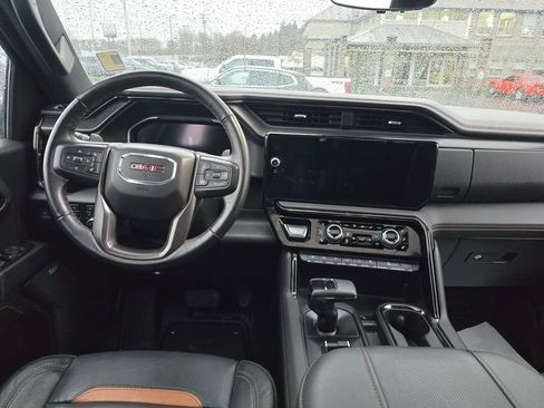 Certified 2023 GMC Sierra 1500 AT4 w/ Technology Package image 14